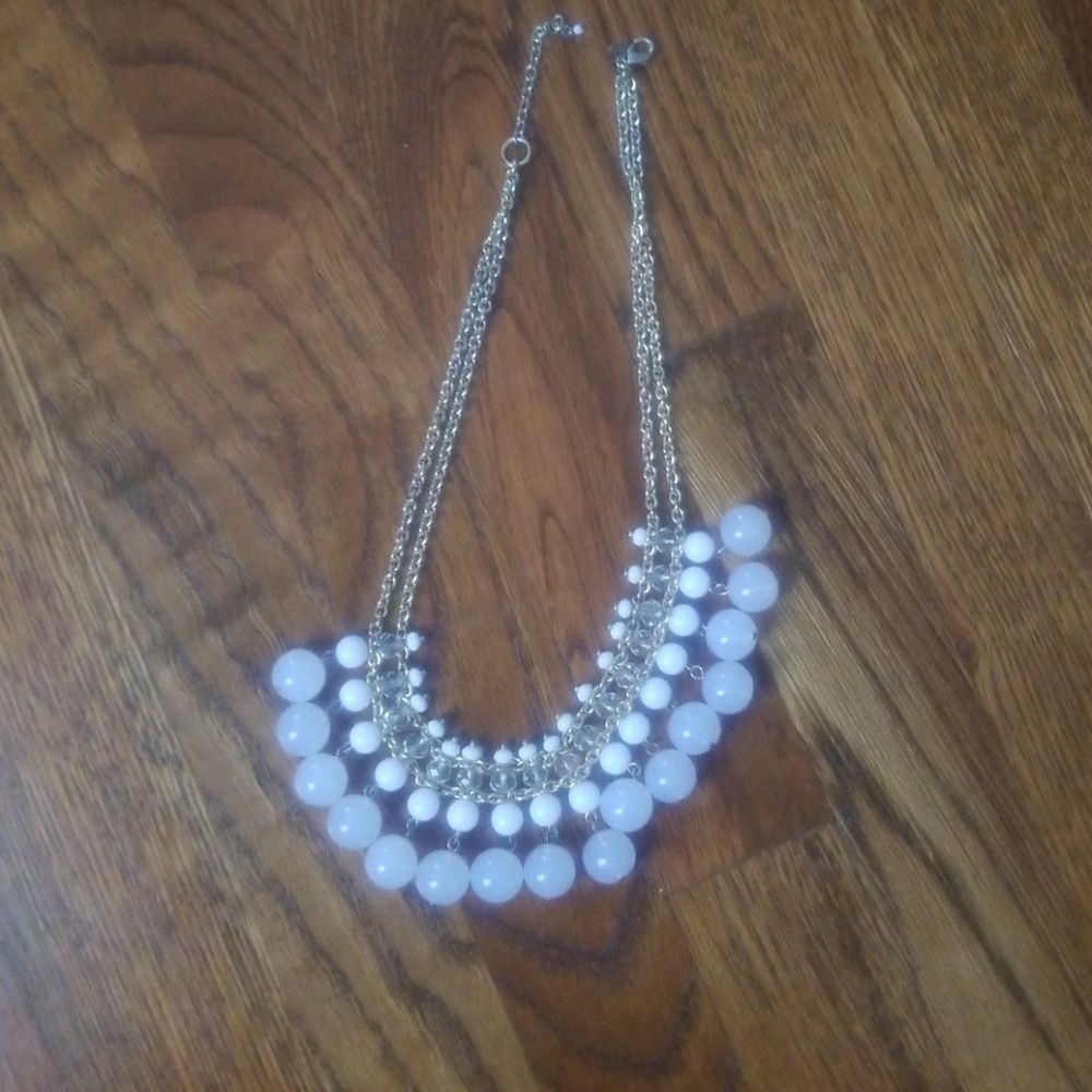 Banana republic necklace